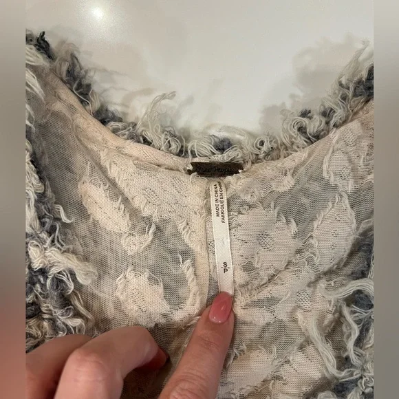 Free People Vest
Size small - Picture 4 of 7